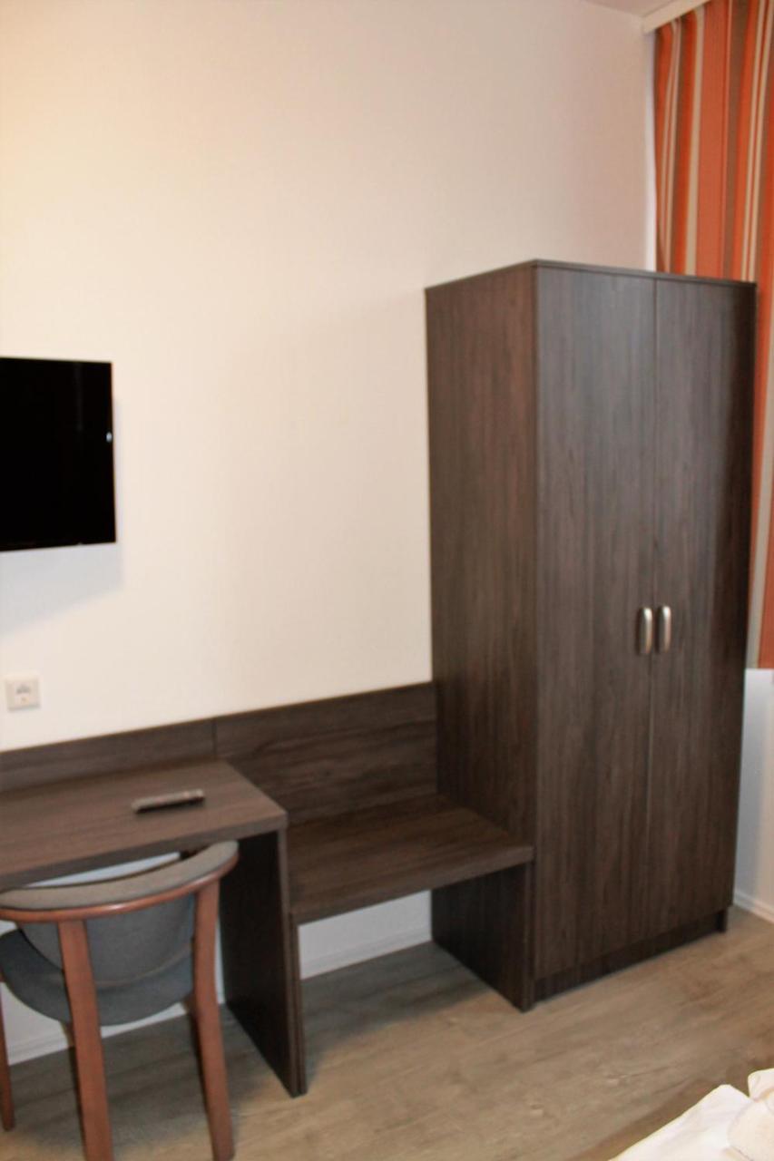 Pionier Hotel Hamburg Wandsbek Экстерьер фото