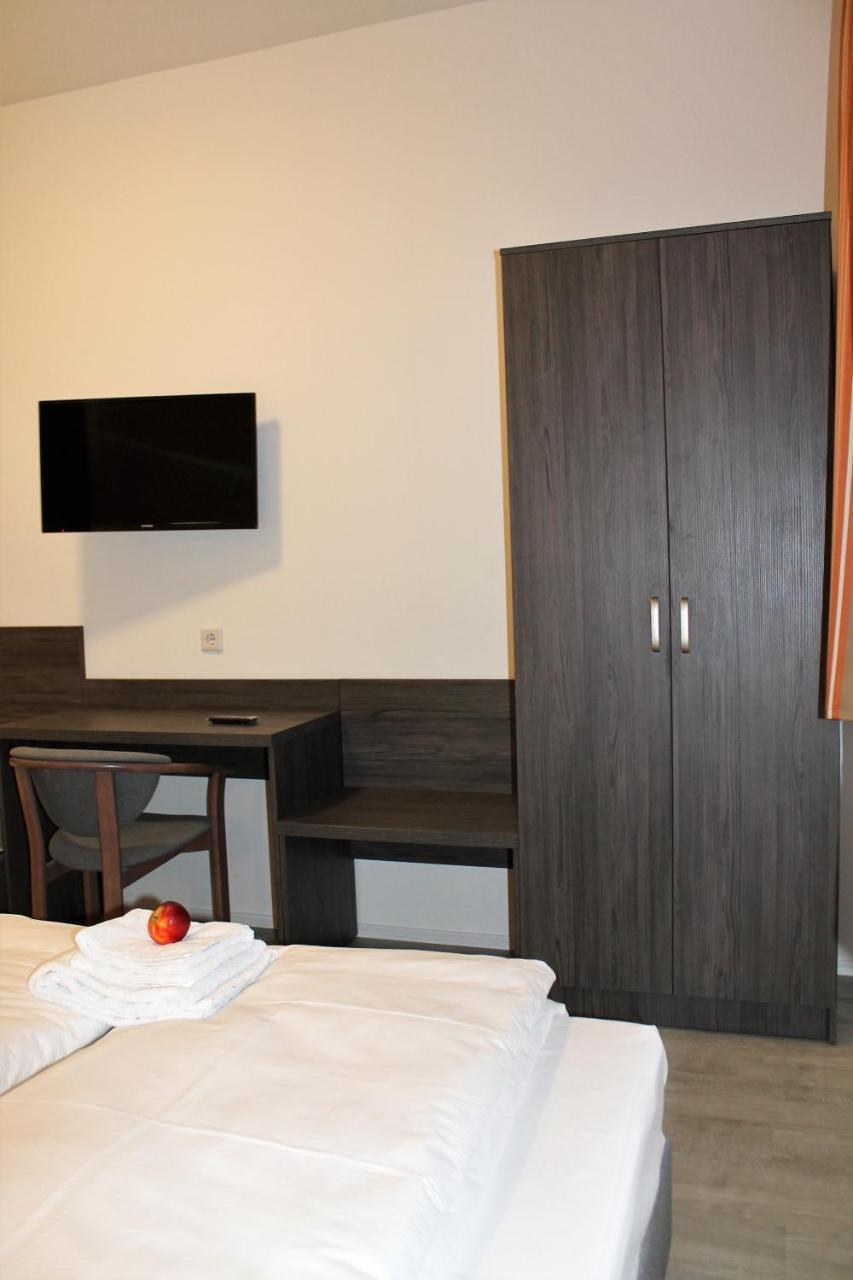 Pionier Hotel Hamburg Wandsbek Экстерьер фото