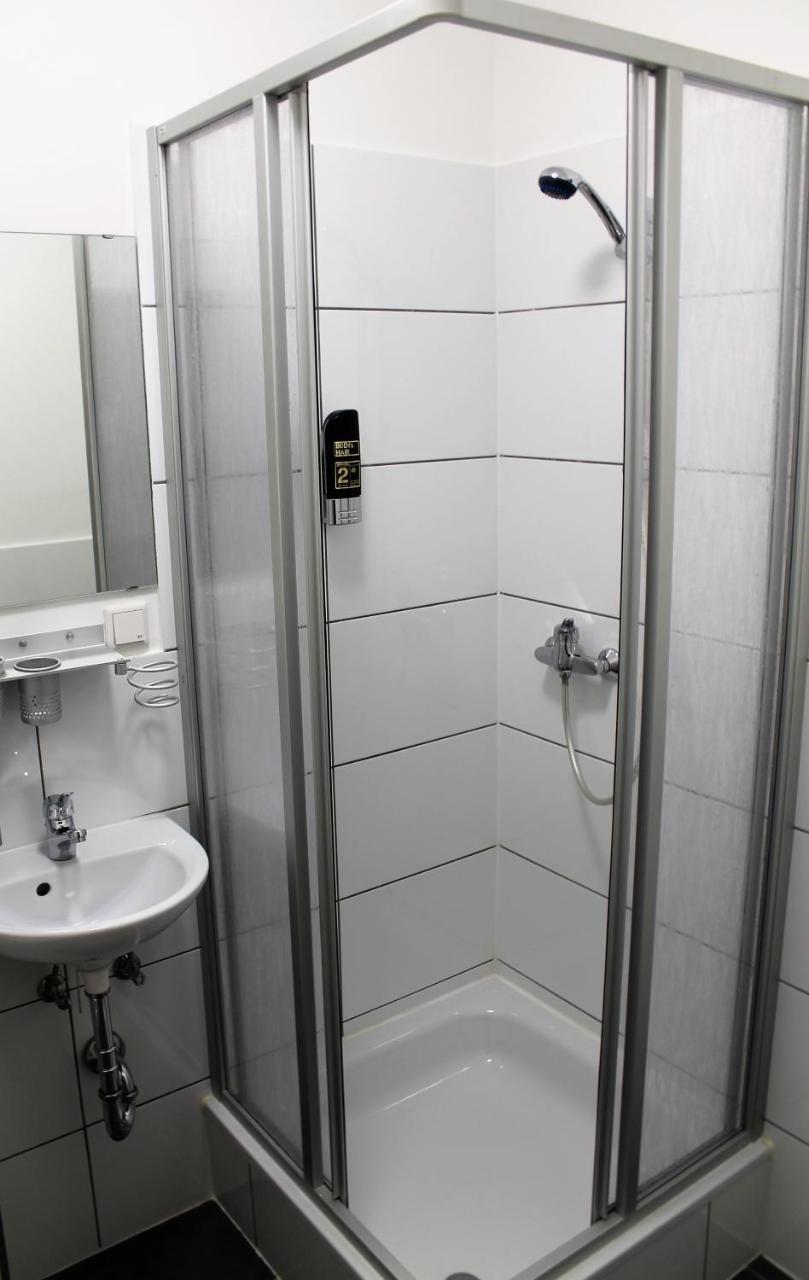 Pionier Hotel Hamburg Wandsbek Экстерьер фото